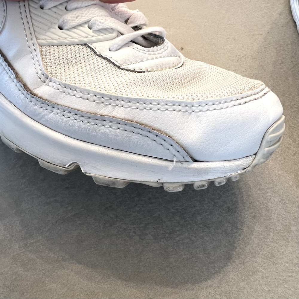 NIKE Air Max 90 Sneakers, White,‎ 9 - Picture 11 of 15